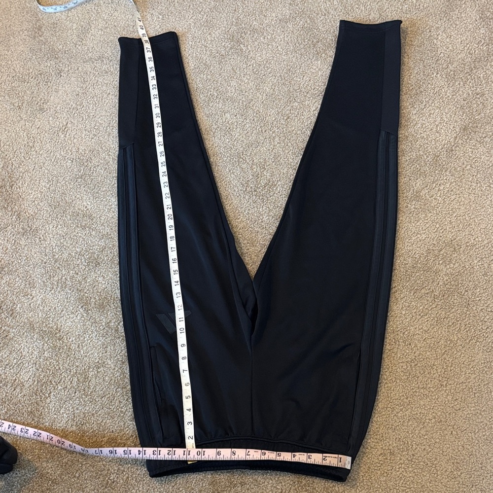 Black Athletic Leggings